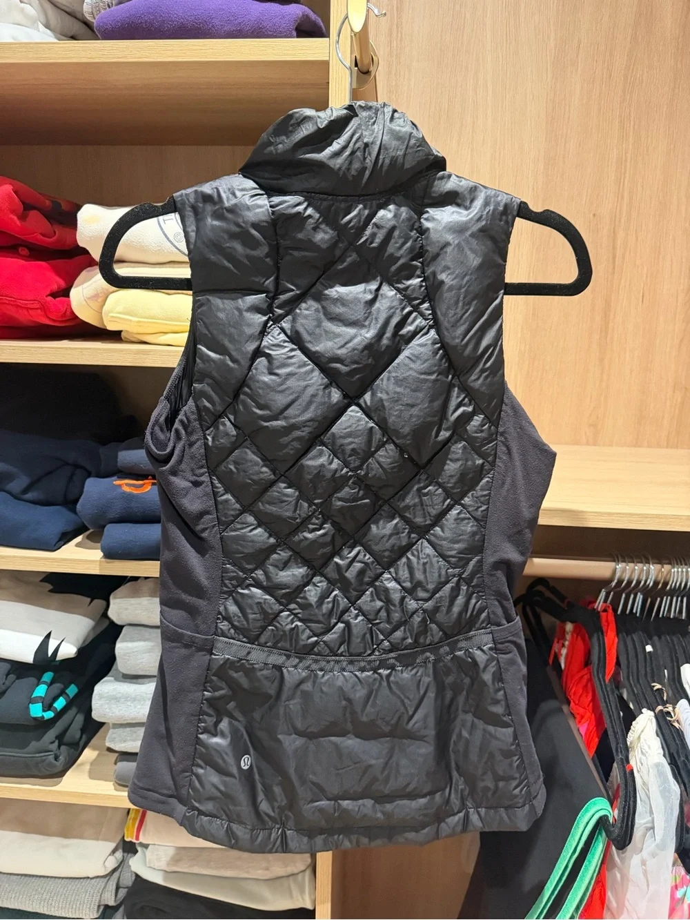 lululemon athletica sleeveless quilted